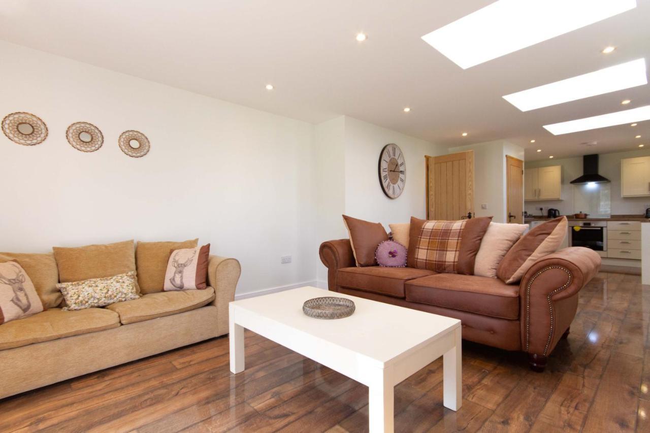 Breckland Cottage - Secluded Country Getaway Hockwold cum Wilton Eksteriør billede